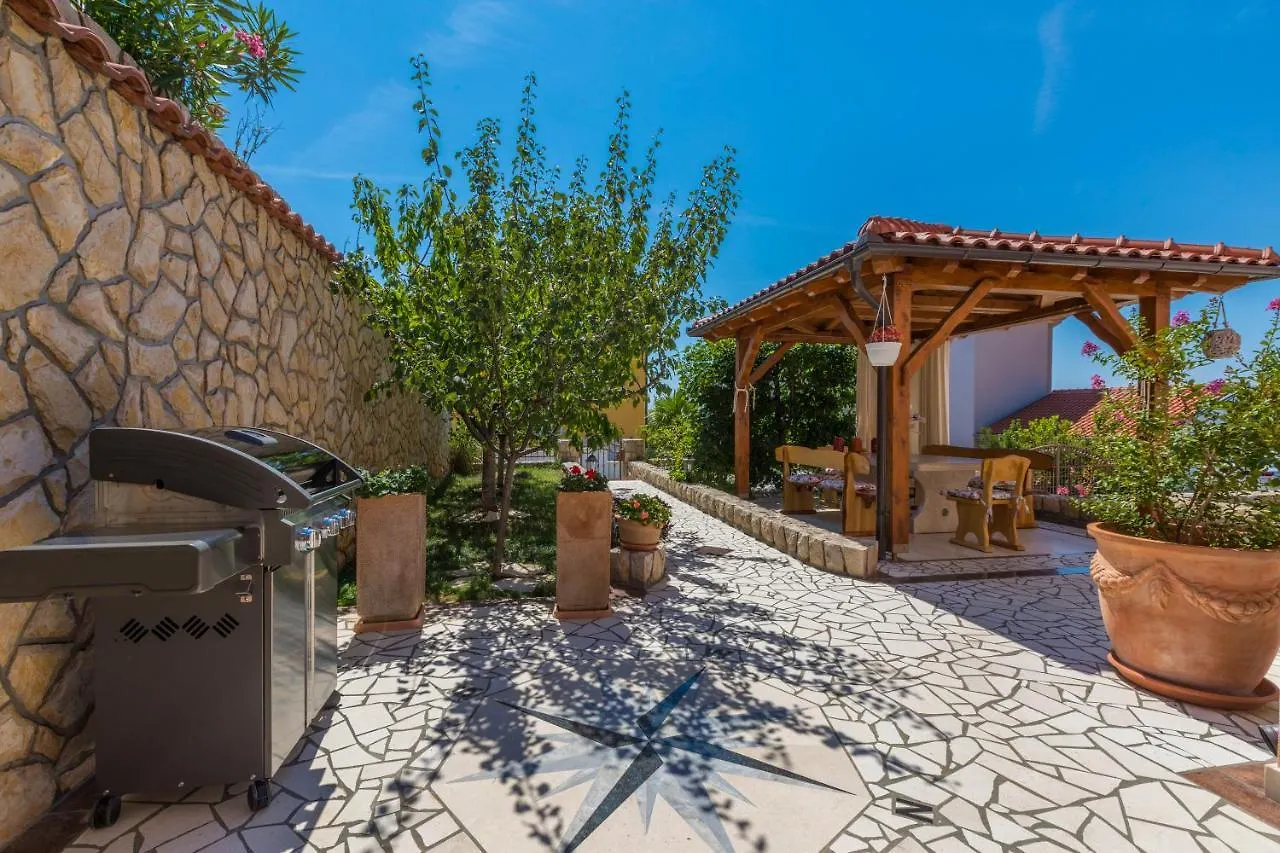 Apartment Villa M Crikvenica