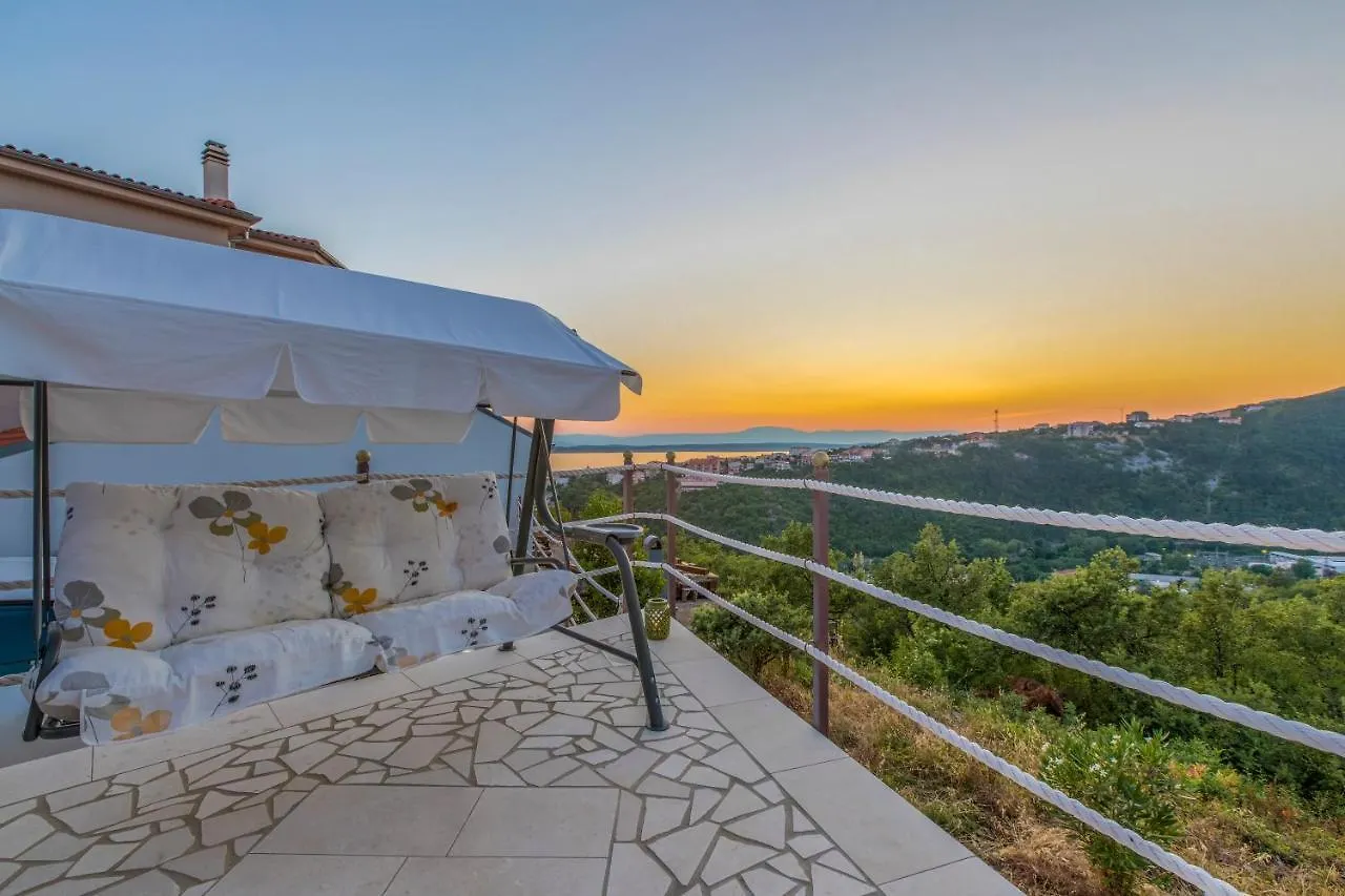 Villa M Crikvenica Apartment